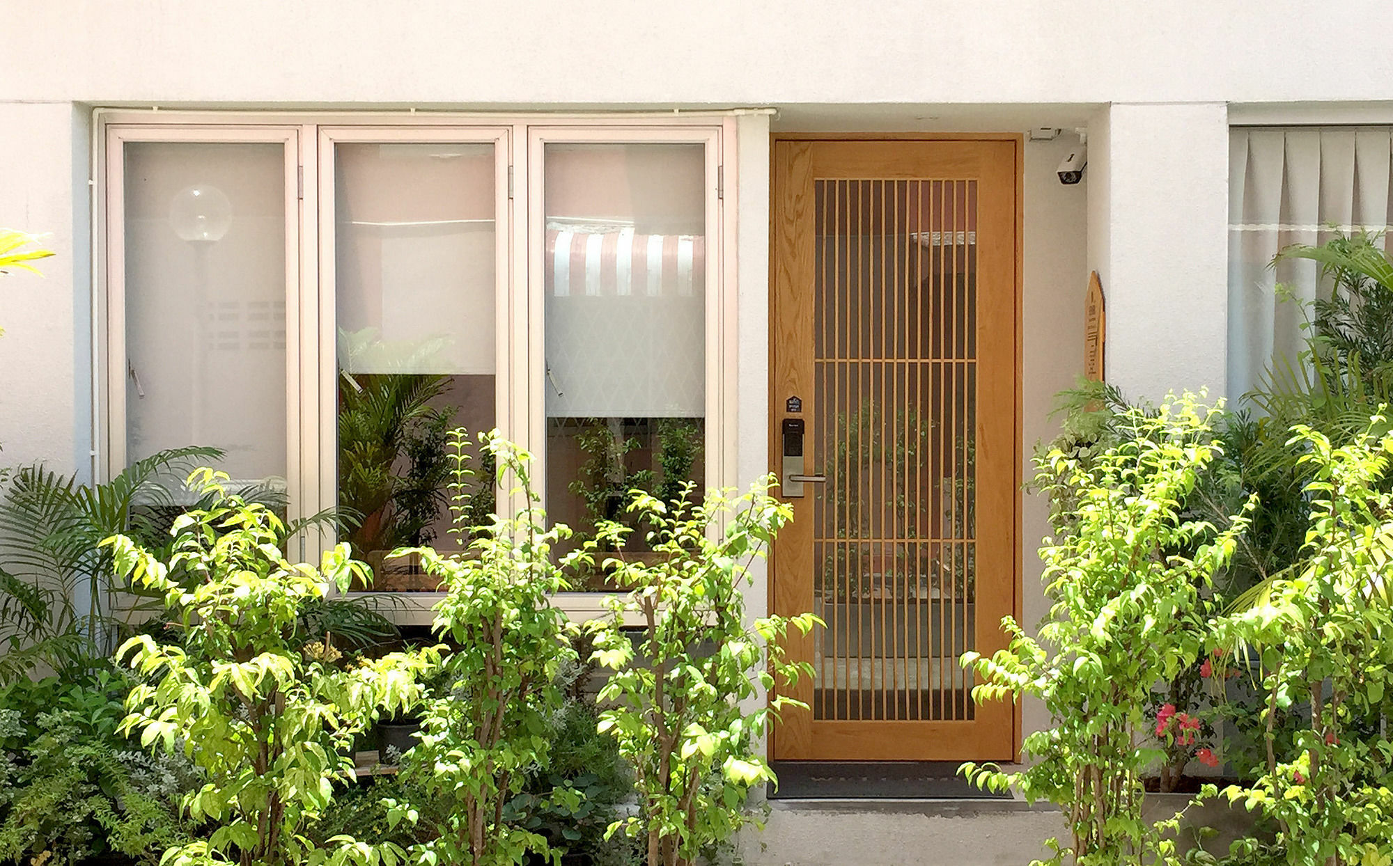 Benri Sriracha Residence Si Racha Exterior foto